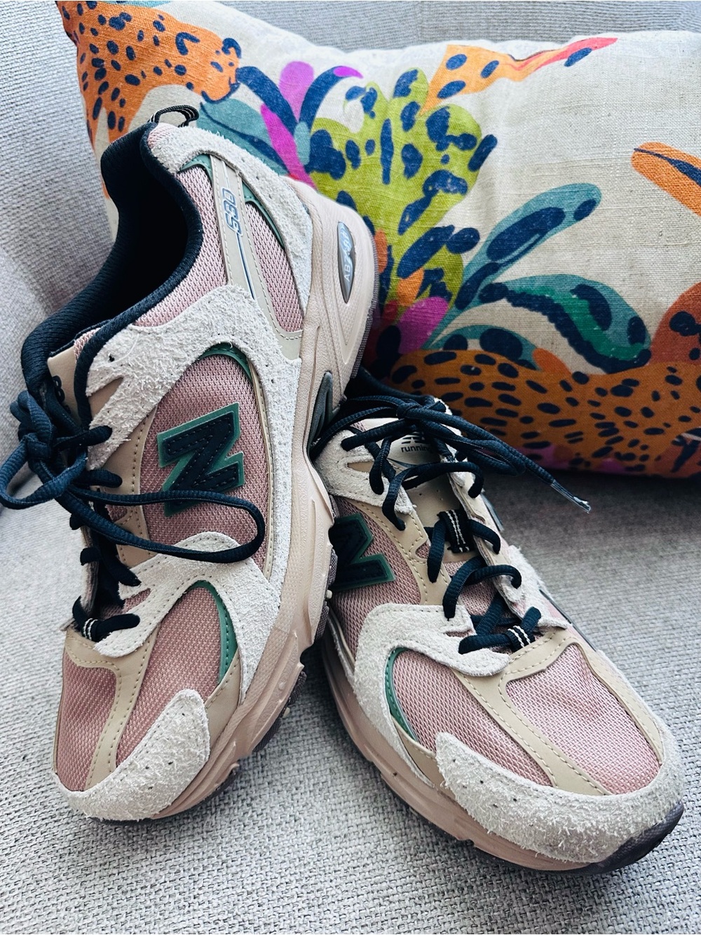 New Balance Black, Pink & White 530 Runner Sneakers